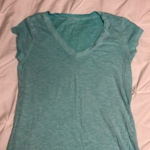 V-neck T-shirt